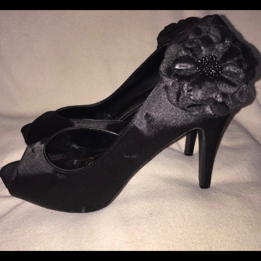 Black heels